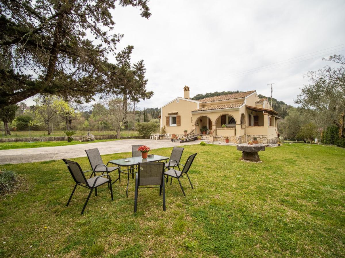 Villa Haris Gazatika